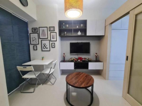 Analyn Suite